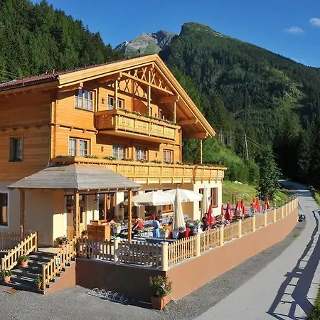 Gasthof Alpenlodge Windischgrätzhöhe 3*