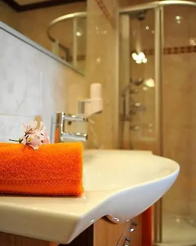 Almgasthof Windischgraetz Penzion 3*